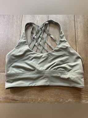 Lululemon free to be bra size 10 moss green color.